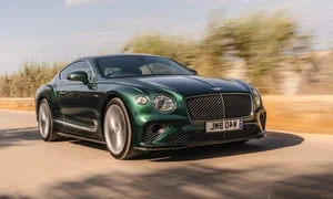 The Last Standing V12 Engine Supercars in the World - image 12