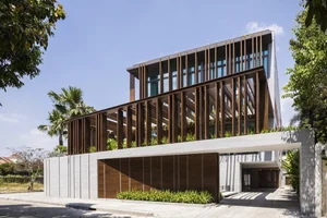 Sustainable Luxury: The Stunning Grass-Roof House in Ho Chi Minh City Redefining Modern Living - image 7