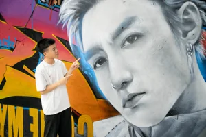 Son Tung M-TP Graffiti Wall in Hanoi Becomes Viral Check-In Hotspot - image 3