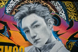 Son Tung M-TP Graffiti Wall in Hanoi Becomes Viral Check-In Hotspot - image 2