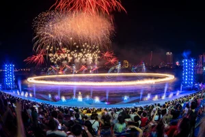 Why the Multi-Experience Shows at Danang Downtown Are Captivating Global Tourists - image 5
