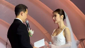 Emotional Moments: Bride Diem My 9X Cries Tears of Joy - image 5