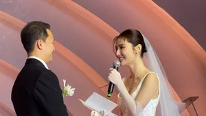 Emotional Moments: Bride Diem My 9X Cries Tears of Joy - image 3