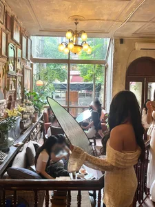 The 'Meo Meo' Trend: How Excessive Content Creation is Changing Cafe Culture Etiquette - image 10