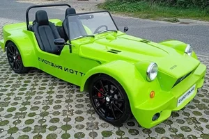 Phaeton 5 Kit Car: Transform Your Mazda MX-5 into a Classic Roadster for $14,000 - image 7