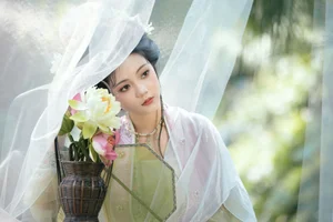 YiTuYu Art Language Vol.9523: Wu Ying Kun Kun Photo Series - image 22