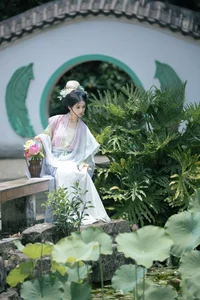 YiTuYu Art Language Vol.9523: Wu Ying Kun Kun Photo Series - image 7