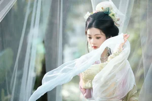 YiTuYu Art Language Vol.9523: Wu Ying Kun Kun Photo Series - image 15