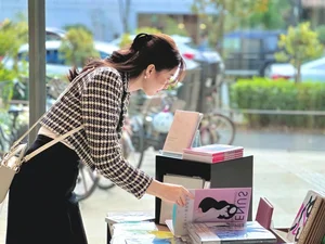 Miss Dang Thu Thao Showcases Elegant Street Style in Seoul - image 6