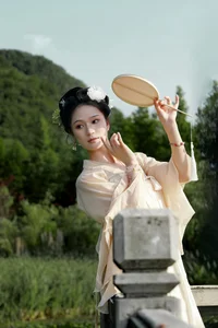 YiTuYu Art Language Vol.4775 Featuring Chang Nian W Professional Photo Set - image 2
