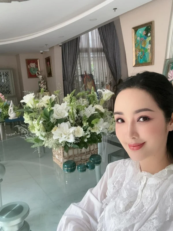 Kha Nhu Celebrates Milestone Birthday with a Bold and Glamorous Photoshoot