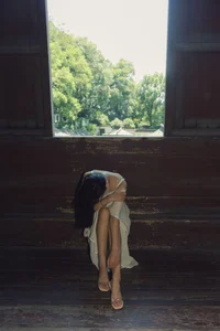 YiTuYu Art Language Vol.10311 Xiao U: A Stunning 36-Photo Gallery of Modern Aesthetic Photography - image 13