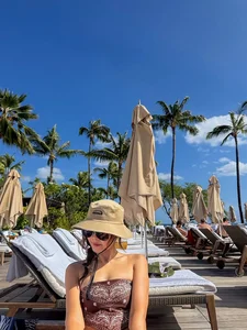 Coffee Prince Star Stuns Fans With Ageless Beauty and Incredible Fitness in Bikini Photos - image 3