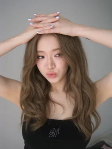 Vietnamese Star Linh Ka Climbs Global Beauty Rankings: A New Era of International Recognition for Her Stunning Visuals - image 9