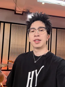 Inside the Financial Success and Business Ventures of Streamer ViruSs - image 2