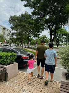 Actress Lê Phương: A Radiant Transformation and Heartwarming Life with Her Supportive Husband Trung Kiên - image 5