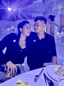 Actress Lê Phương: A Radiant Transformation and Heartwarming Life with Her Supportive Husband Trung Kiên - image 4