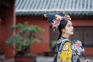 Timeless Elegance in YiTuYu Vol.8895 featuring Re Mei Shi Xiao Guai - image 1