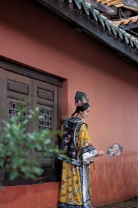 Timeless Elegance in YiTuYu Vol.8895 featuring Re Mei Shi Xiao Guai - image 7
