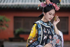 Timeless Elegance in YiTuYu Vol.8895 featuring Re Mei Shi Xiao Guai - image 5