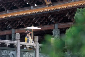 Timeless Elegance in YiTuYu Vol.8895 featuring Re Mei Shi Xiao Guai - image 14