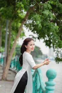 Tran Bao Son Enjoys Multi-Generational Thailand Vacation - image 10