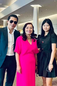 Tran Bao Son Enjoys Multi-Generational Thailand Vacation - image 6