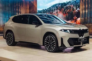 2026 BMW iX3 Neue Klasse: The Future of Luxury Electric SUVs and Why It’s Already Selling Out Worldwide - image 6