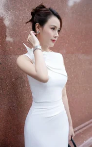 Elegant and Professional: Midu’s Sophisticated University Lecturer Fashion Style - image 11