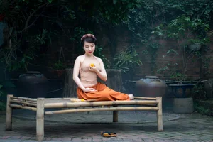 Elegant Portrait Gallery of the Gentle and Beautiful Nguyen Ha Phuong - image 22