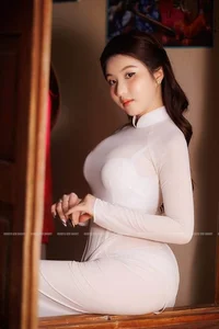 Elegant Portrait Gallery of the Gentle and Beautiful Nguyen Ha Phuong - image 70