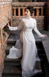 Elegant Portrait Gallery of the Gentle and Beautiful Nguyen Ha Phuong - image 19