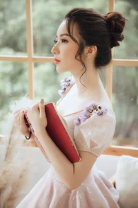 Elegant Portrait Gallery of the Gentle and Beautiful Nguyen Ha Phuong - image 88