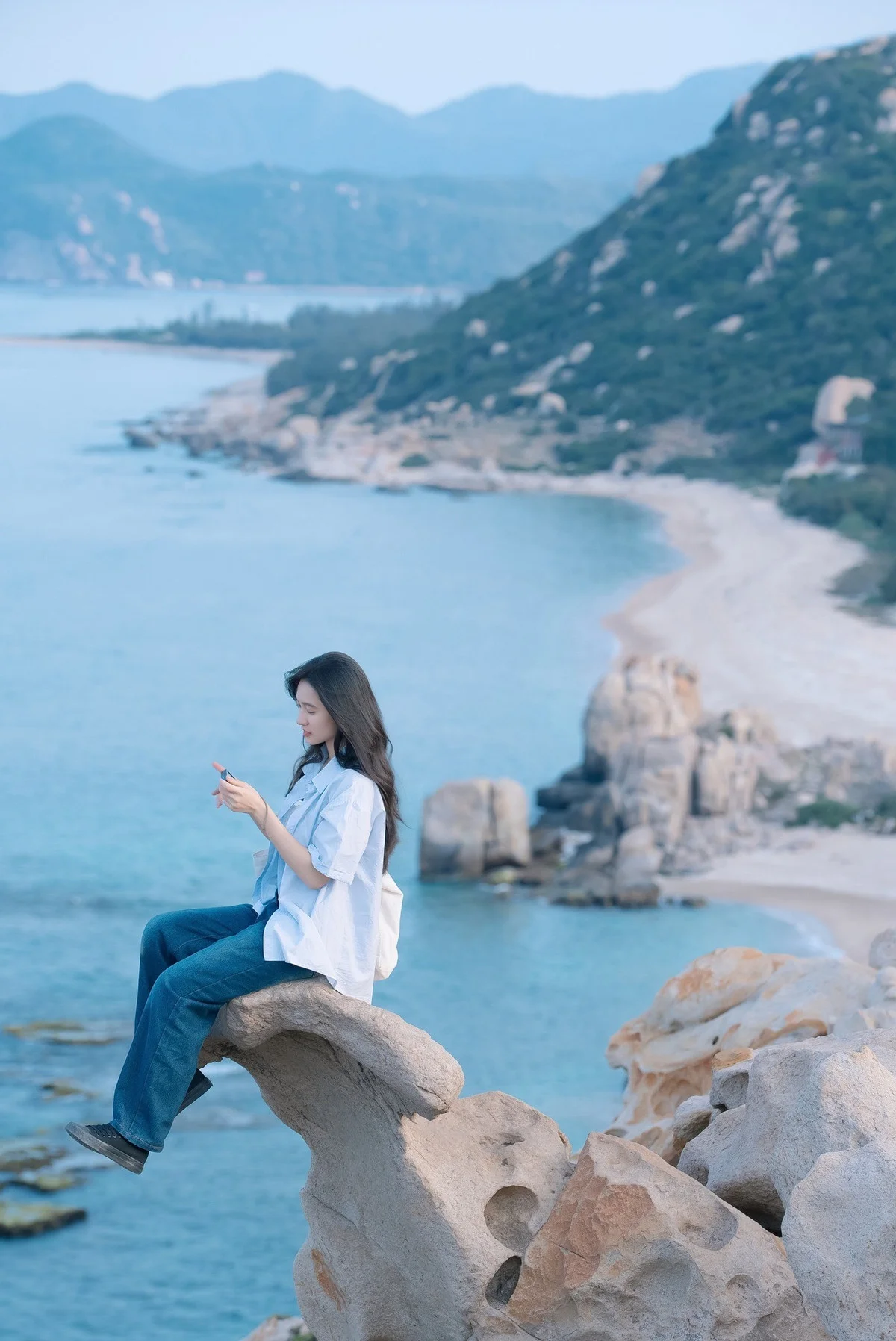 Discover the Breathtaking Beauty of Ninh Thuan Infinity Sea in Vietnam