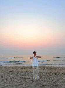 Hoa Minzy Shares Heartwarming Sunrise Vlog and Thanks Van Cuong - image 1
