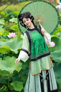 YiTuYu Vol.7399: Artistic Portraits of Bu Ke Ai De He He Miao - Art Language Photography Collection - image 44
