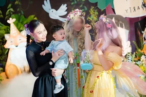Dam Thu Trang Celebrates Son's Adorable Birthday in Style - image 8