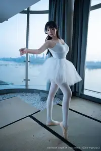Ruan Qing XuiRen No.10575: Captivating Grace in a Pristine White Ballet Ensemble - image 20