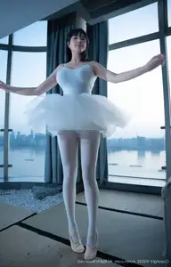Ruan Qing XuiRen No.10575: Captivating Grace in a Pristine White Ballet Ensemble - image 15
