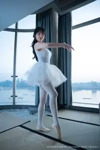 Ruan Qing XuiRen No.10575: Captivating Grace in a Pristine White Ballet Ensemble - image 26