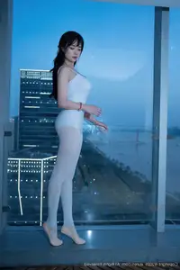 Ruan Qing XuiRen No.10575: Captivating Grace in a Pristine White Ballet Ensemble - image 10