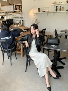 Summer 2026 Fashion Trends: The Ultimate Guide to Height-Boosting and Sleek Summer Outfits - image 5