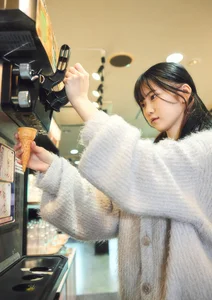Timaki BUBKA Digital Photo Book Japanese Girls - 50 Exclusive Photos - image 4