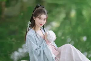 Discover Chu Yuan Yuan's Ethereal Beauty in YiTuYu Vol.8800 Collection - image 8