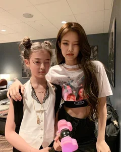 From Child Prodigy to Global Beauty Nominee: The Career Journey of a Rising Pop Star and Fashion Icon - image 8