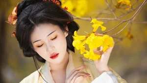 YiTuYu Art Language Vol.10580: Captivating Visuals of Model A Cheng Cheng - image 7