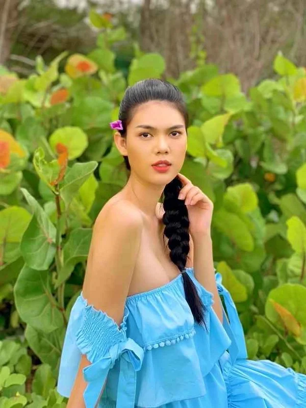 Ngoc Trinh Shares Photos Asserting Her Relationship with New Public Boyfriend