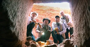 Archaeological Breakthrough: 2,000-Year-Old Tomb Reveals Artifact Resembling the 'Holy Grail' - image 1