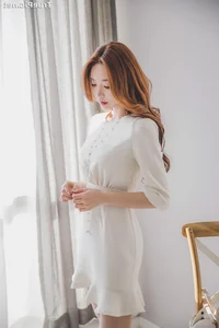 Park Soo Yeon Fashion Photography: Capturing the Essence of Korean Elegance - image 24