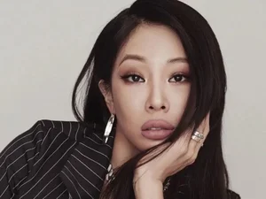 K-Pop Queen Jessi Visits Vietnam: Enjoying Authentic Pho and Winning Hearts in Hanoi - image 1
